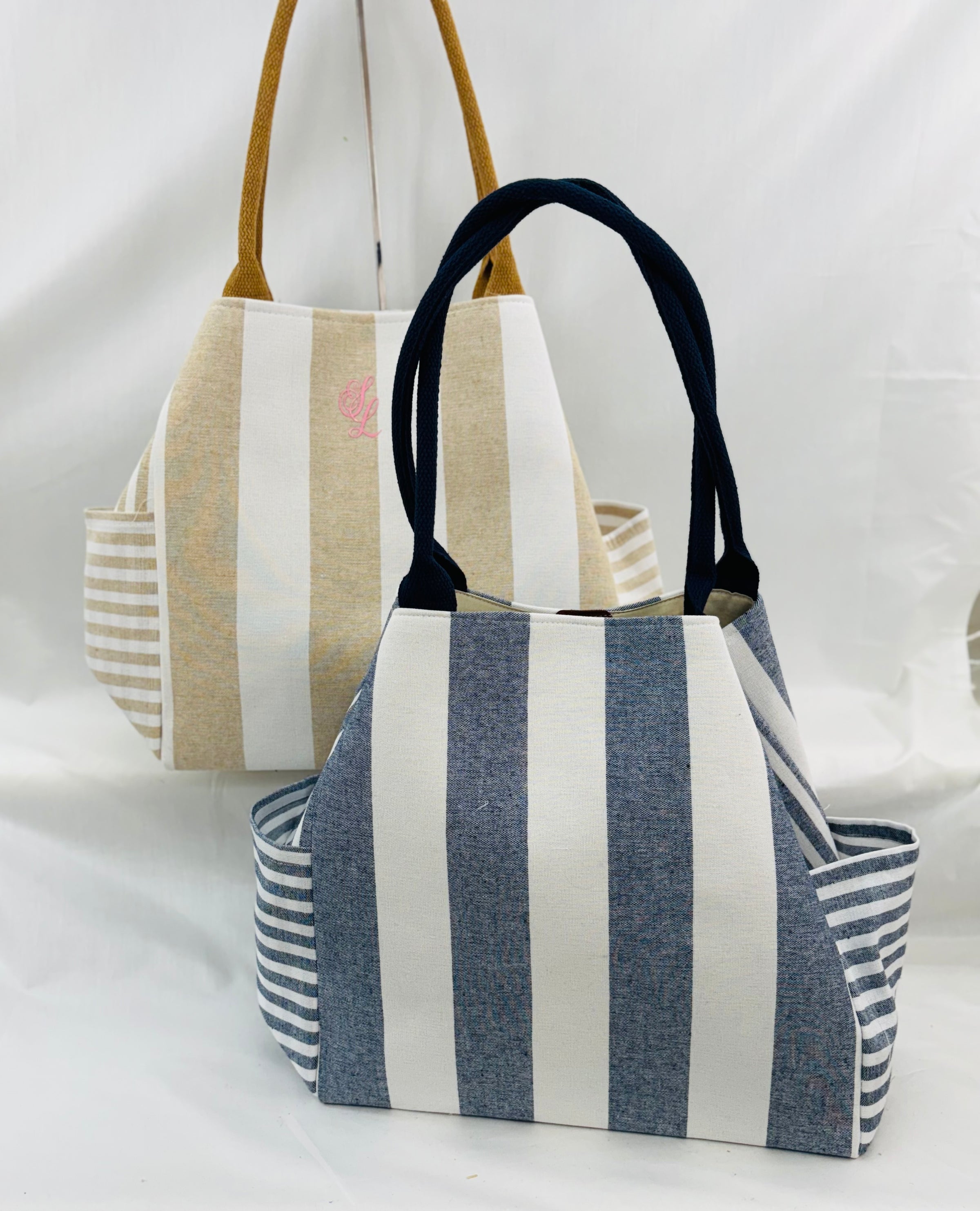 K5C - CE6880 - Stripe Tote
